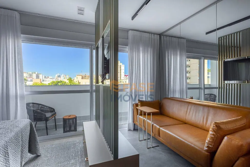 Foto 8 de Apartamento com 1 quarto à venda, 34m2 em Centro, Criciuma - SC