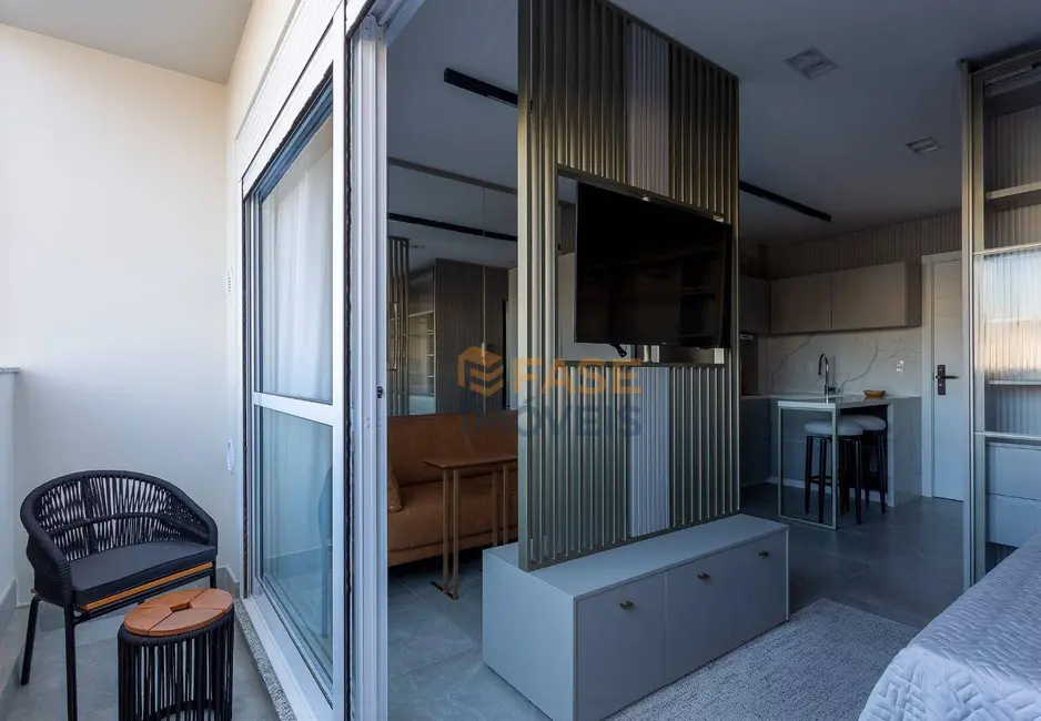 Foto 9 de Apartamento com 1 quarto à venda, 34m2 em Centro, Criciuma - SC