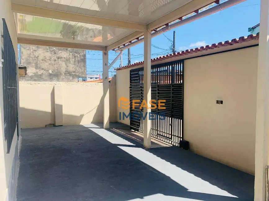 Casa com 3 quartos à venda e para alugar, 200m2 em Cidade Nova, Ananindeua - PA - imagem 3 Foto 3 de Casa com 3 quartos à venda e para alugar, 200m2 em Cidade Nova, Ananindeua - PA