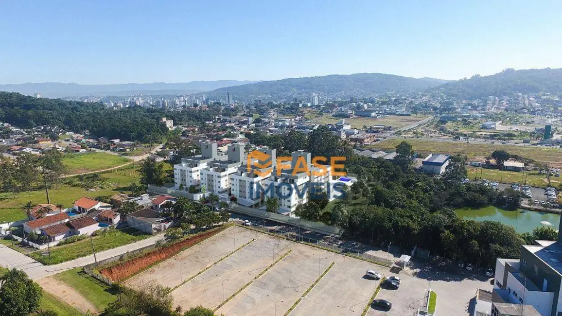 Foto 3 de Apartamento com 2 quartos à venda, 45m2 em Ceará, Criciuma - SC