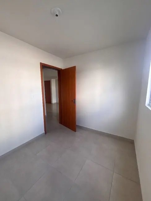 Foto 6 de Apartamento com 2 quartos à venda, 44m2 em Mina União, Criciuma - SC