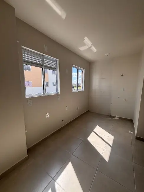 Foto 2 de Apartamento com 2 quartos à venda, 44m2 em Mina União, Criciuma - SC