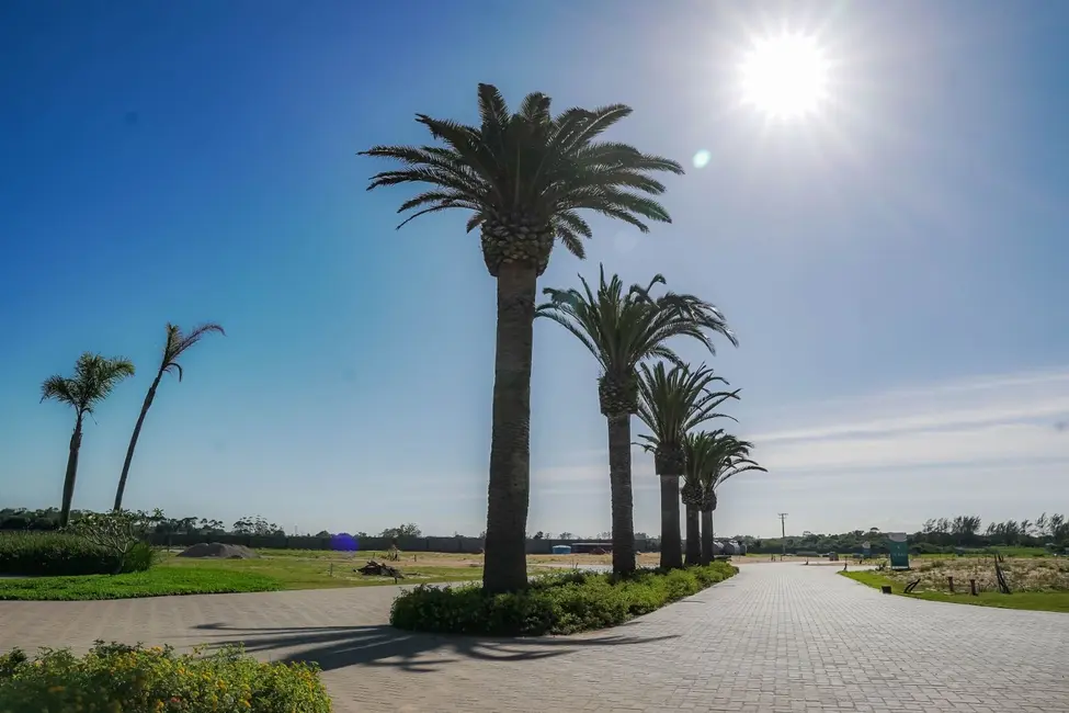 Foto 7 de Terreno / Lote à venda, 551m2 em Balneario Rincao - SC