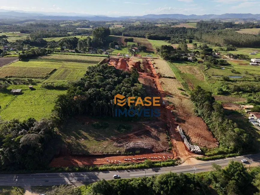 Foto 1 de Terreno / Lote à venda, 369m2 em Vila Rica, Criciuma - SC