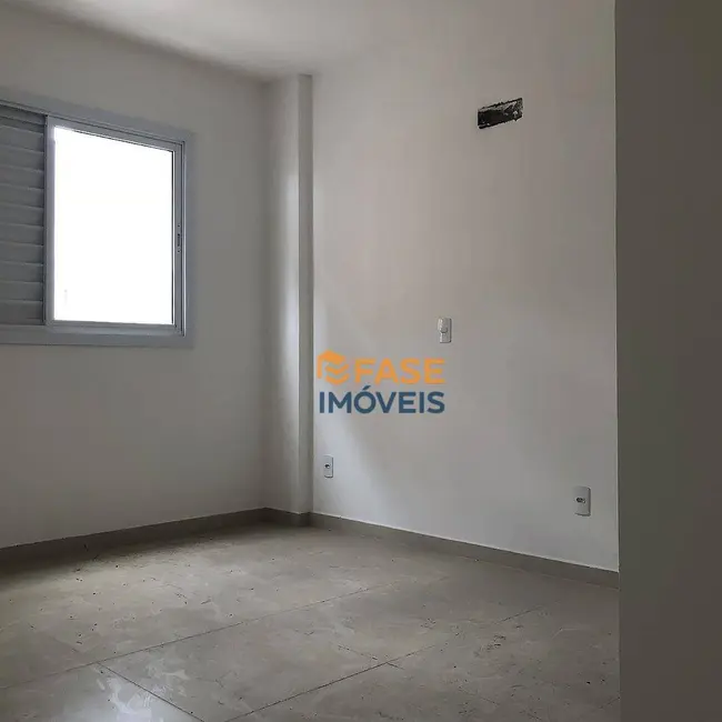 Foto 5 de Apartamento com 2 quartos à venda, 63m2 em Pinheirinho, Criciuma - SC