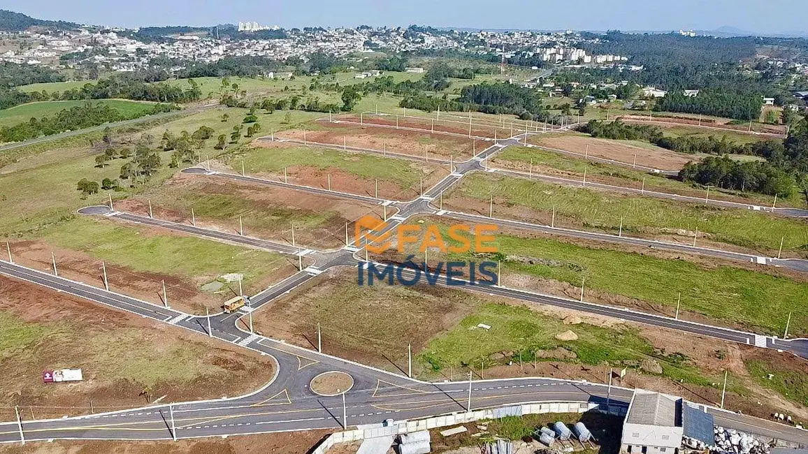 Foto 3 de Terreno / Lote à venda, 360m2 em Laranjinha, Criciuma - SC