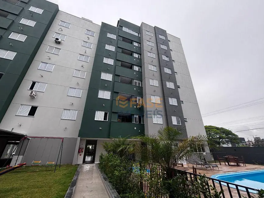 Foto 9 de Apartamento com 3 quartos à venda, 74m2 em São Luiz, Criciuma - SC