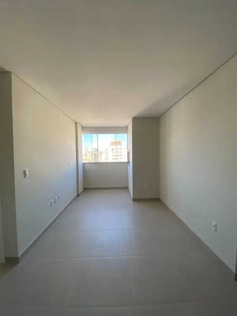 Foto 6 de Apartamento com 2 quartos à venda, 124m2 em Comerciário, Criciuma - SC