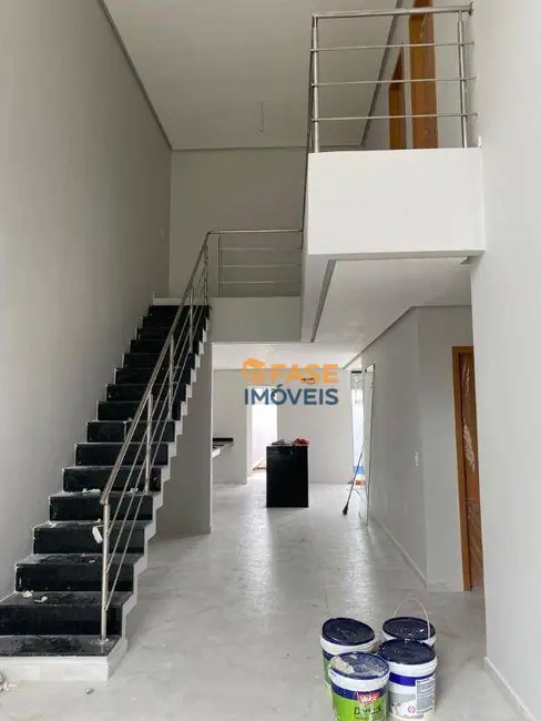 Casa de Condomínio com 3 quartos à venda, 160m2 em Centro, Ananindeua - PA - imagem 2 Foto 2 de Casa de Condomínio com 3 quartos à venda, 160m2 em Centro, Ananindeua - PA