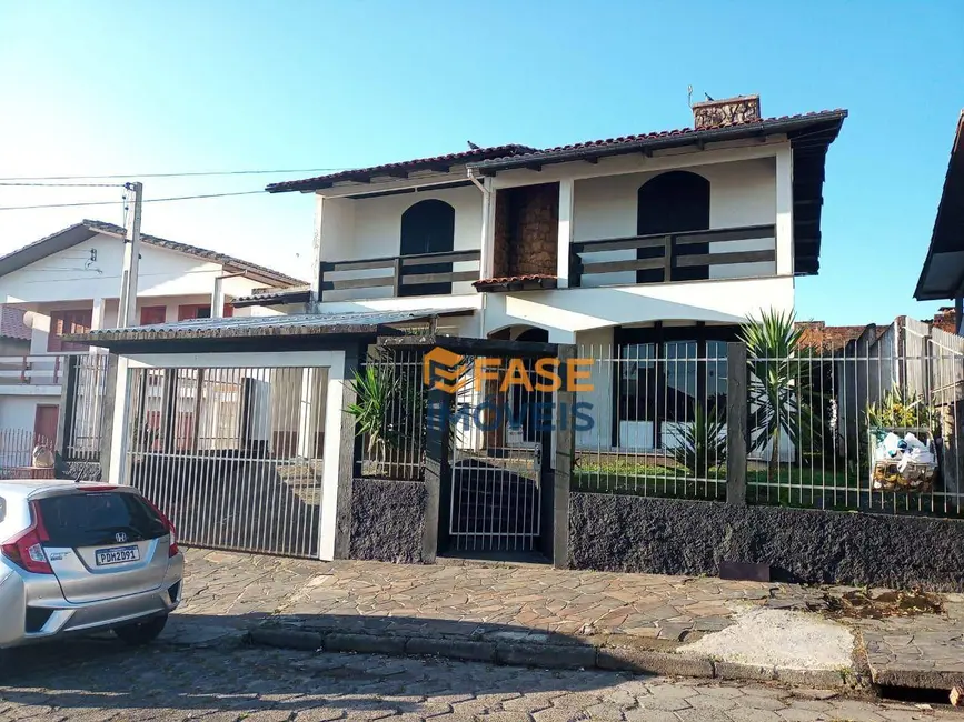 Foto 1 de Casa com 5 quartos à venda, 303m2 em Maria Céu, Criciuma - SC
