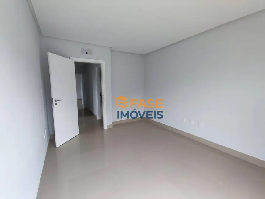 Foto 6 de Apartamento com 3 quartos à venda, 109m2 em Icara - SC