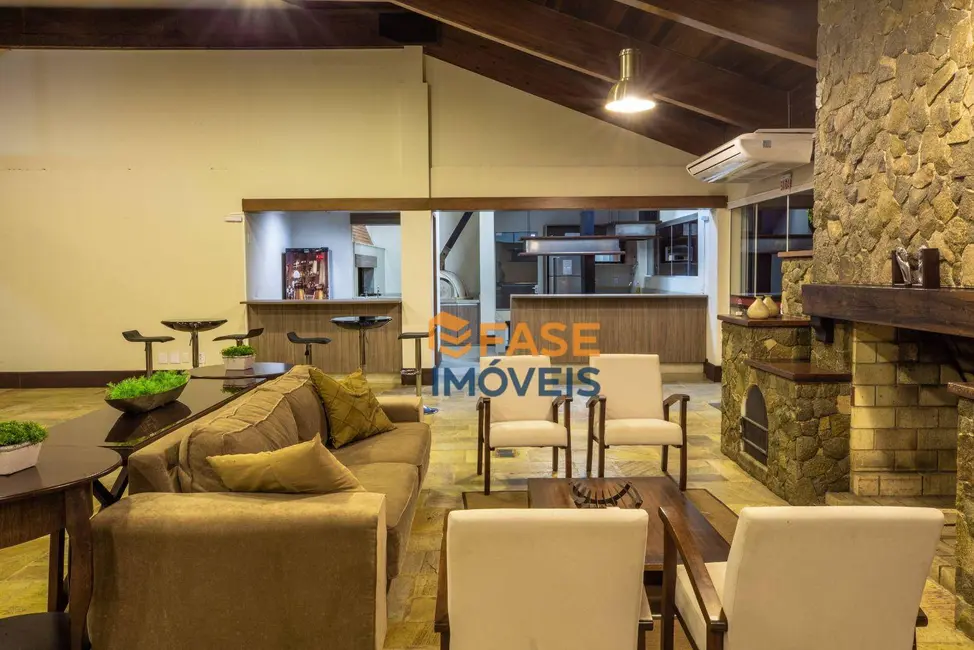 Terreno / Lote à venda, 530m2 em São Simão, Criciuma - SC - imagem 5 Foto 5 de Terreno / Lote à venda, 530m2 em São Simão, Criciuma - SC