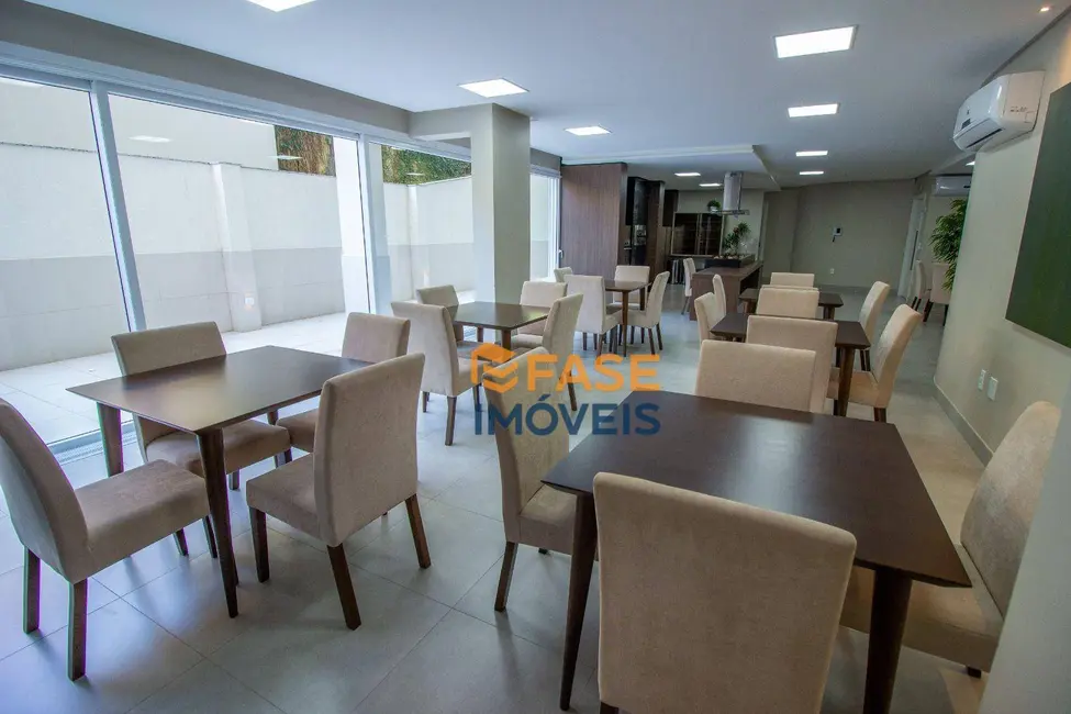 Foto 8 de Cobertura com 4 quartos à venda, 343m2 em Centro, Criciuma - SC