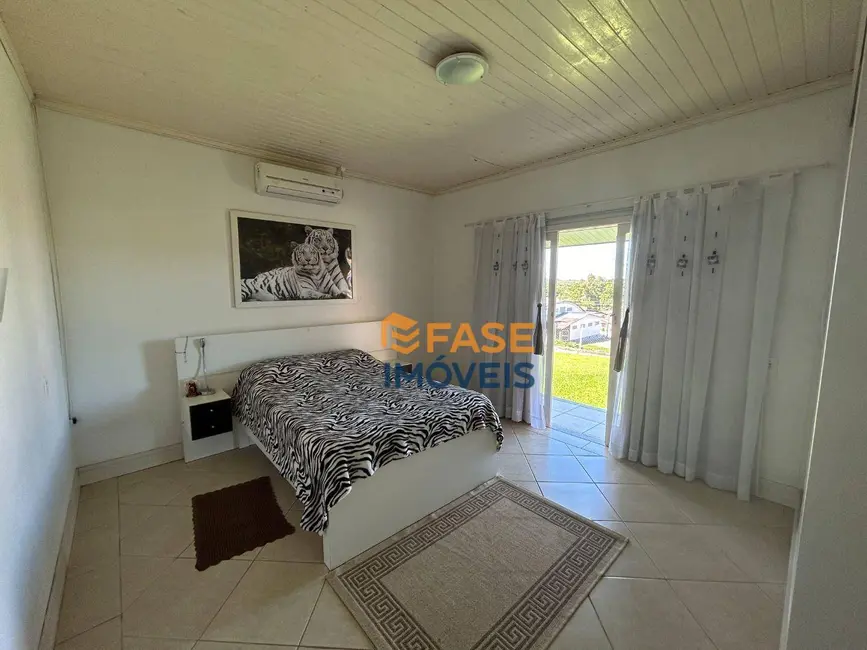 Foto 6 de Casa com 2 quartos à venda, 230m2 em Pedro Zanivan, Criciuma - SC