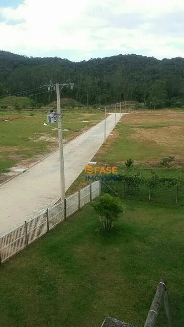 Foto 1 de Terreno / Lote à venda, 527m2 em Treviso - SC
