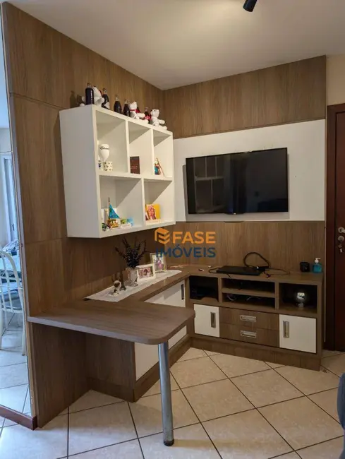 Foto 2 de Apartamento com 2 quartos à venda, 72m2 em Centro, Criciuma - SC