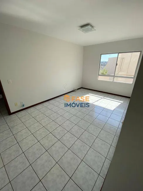 Foto 1 de Apartamento com 2 quartos à venda, 64m2 em Centro, Criciuma - SC