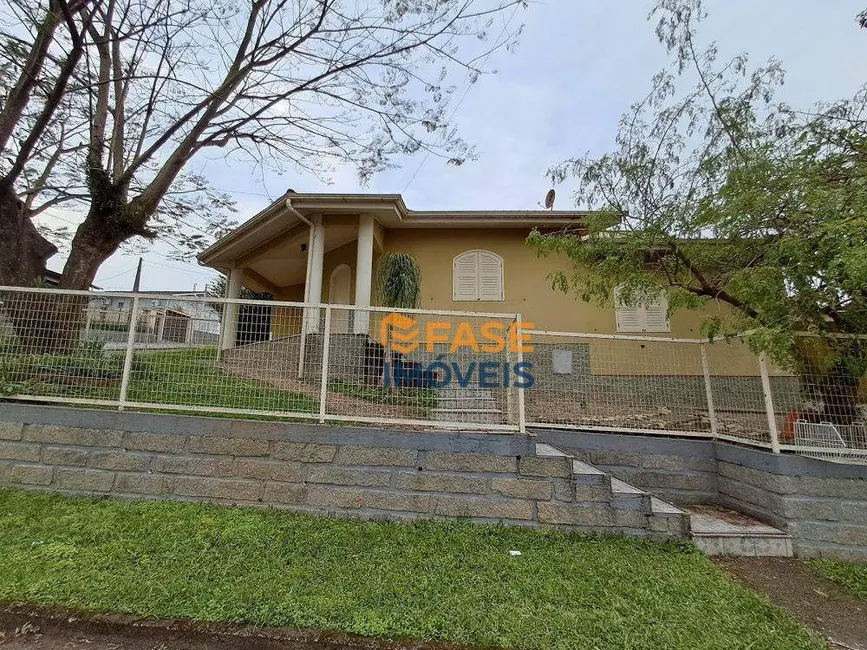 Foto 1 de Casa de Condomínio com 3 quartos à venda, 178m2 em Criciuma - SC