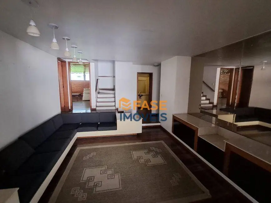 Foto 4 de Casa com 5 quartos à venda, 435m2 em Santa Bárbara, Criciuma - SC