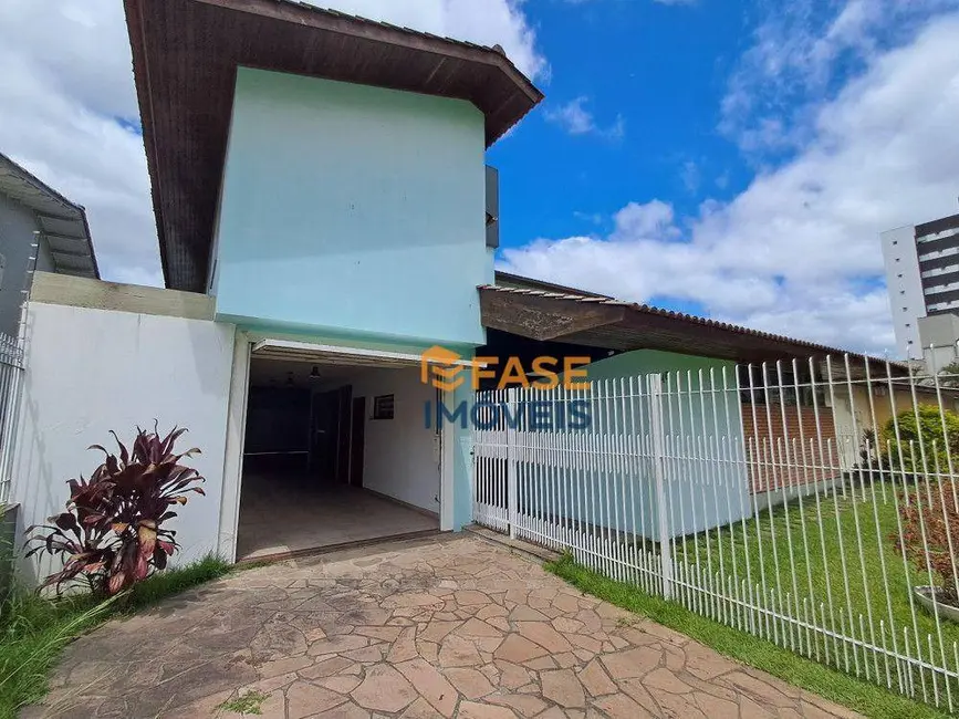 Foto 2 de Casa com 5 quartos à venda, 435m2 em Santa Bárbara, Criciuma - SC