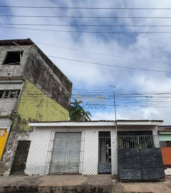 Casa com 3 quartos à venda, 287m2 em Icuí-Guajará, Ananindeua - PA - imagem 9 Foto 9 de Casa com 3 quartos à venda, 287m2 em Icuí-Guajará, Ananindeua - PA