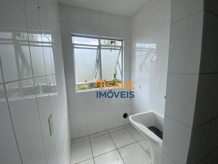 Foto 3 de Apartamento com 2 quartos à venda, 56m2 em Comerciário, Criciuma - SC