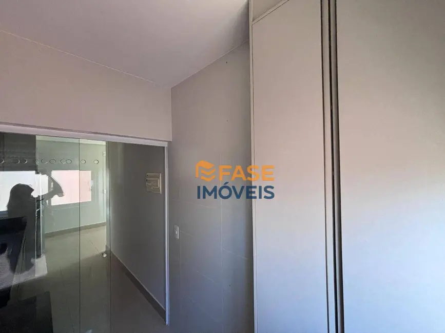 Foto 6 de Apartamento com 3 quartos à venda, 88m2 em Comerciário, Criciuma - SC