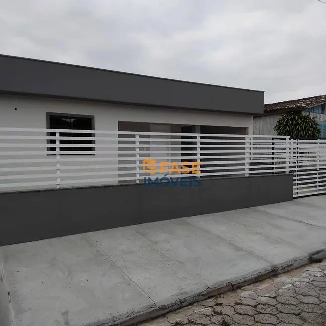 Foto 1 de Casa com 3 quartos à venda em Icara - SC