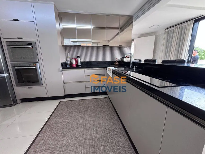 Casa com 4 quartos à venda, 480m2 em Fábio Silva, Criciuma - SC - imagem 8 Foto 8 de Casa com 4 quartos à venda, 480m2 em Fábio Silva, Criciuma - SC