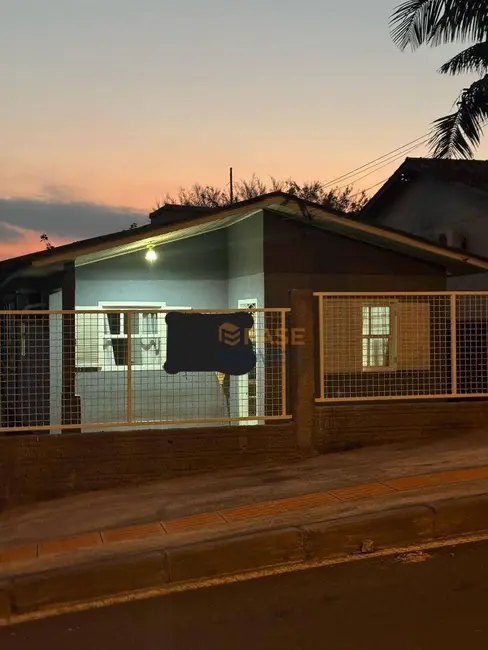 Foto 1 de Casa com 3 quartos à venda em Ana Maria, Criciuma - SC