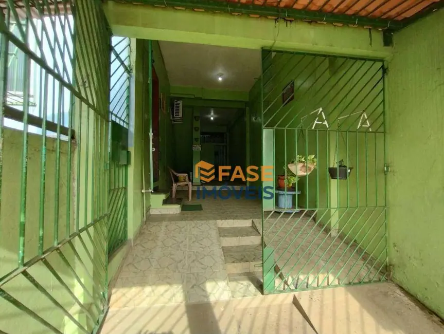 Casa com 4 quartos à venda, 148m2 em Águas Lindas, Ananindeua - PA - imagem 5 Foto 5 de Casa com 4 quartos à venda, 148m2 em Águas Lindas, Ananindeua - PA