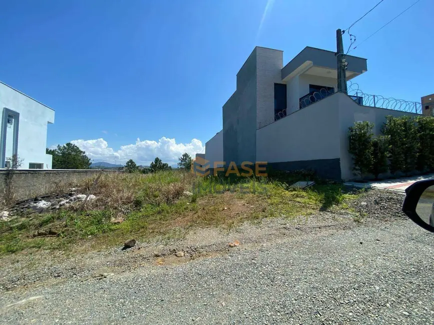 Foto 2 de Terreno / Lote à venda, 300m2 em Balneario Picarras - SC