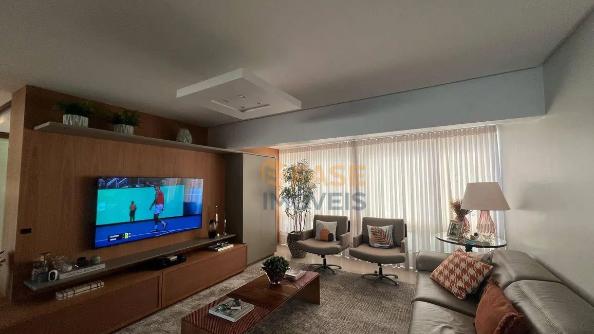 Foto 1 de Apartamento com 3 quartos à venda, 213m2 em Centro, Criciuma - SC