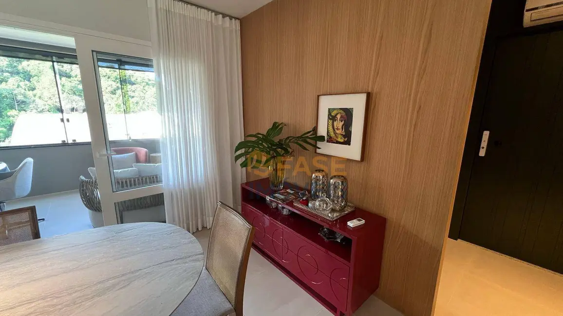 Foto 2 de Apartamento com 3 quartos à venda, 213m2 em Centro, Criciuma - SC