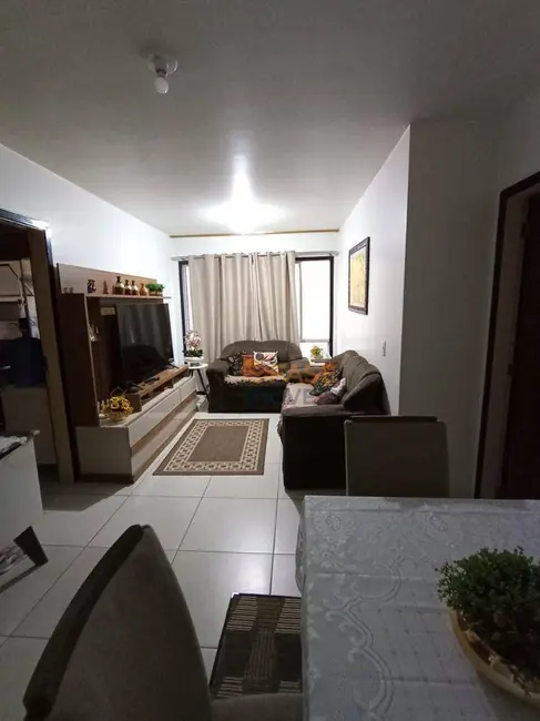 Foto 2 de Apartamento com 3 quartos à venda, 81m2 em Centro, Criciuma - SC