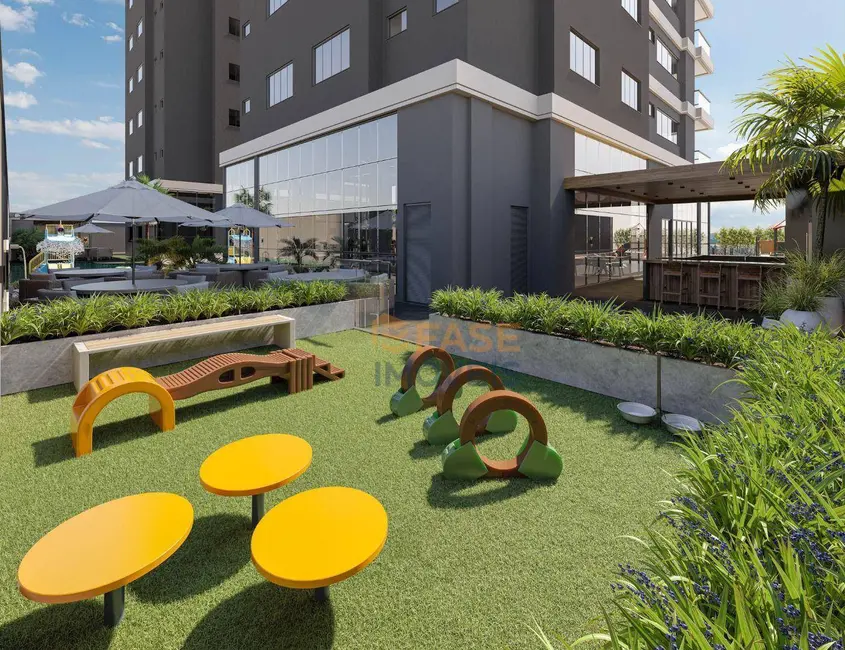 Foto 5 de Apartamento com 4 quartos à venda, 134m2 em Meia Praia, Itapema - SC