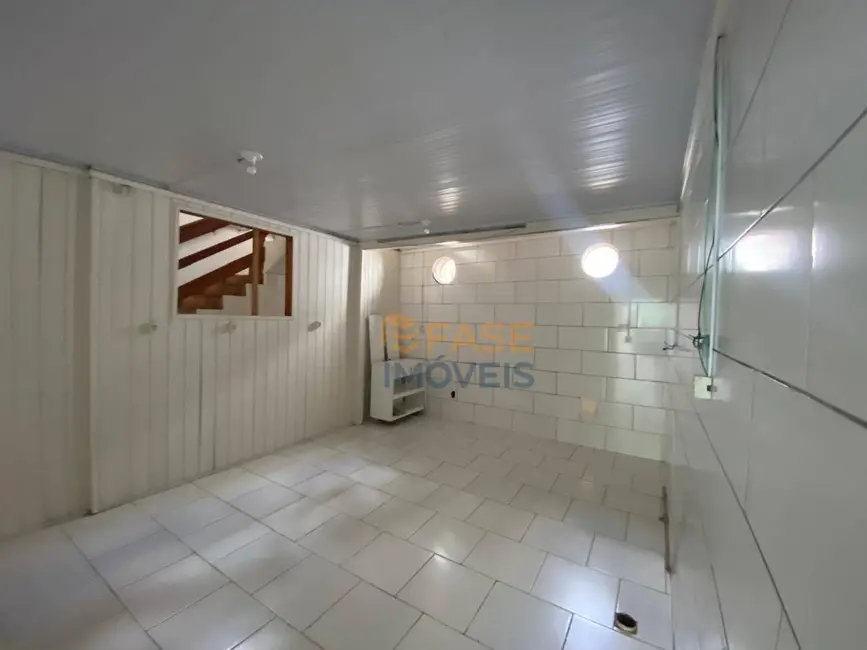 Sala Comercial à venda, 99m2 em Centro, Criciuma - SC - imagem 4 Foto 4 de Sala Comercial à venda, 99m2 em Centro, Criciuma - SC