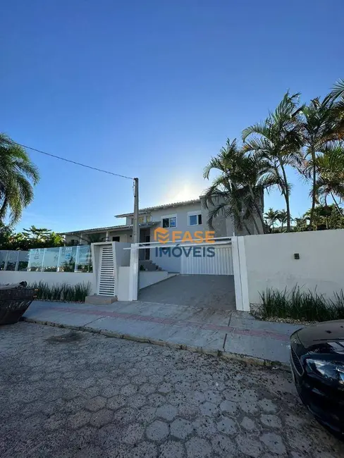 Foto 2 de Casa com 3 quartos à venda, 535m2 em Mina Brasil, Criciuma - SC