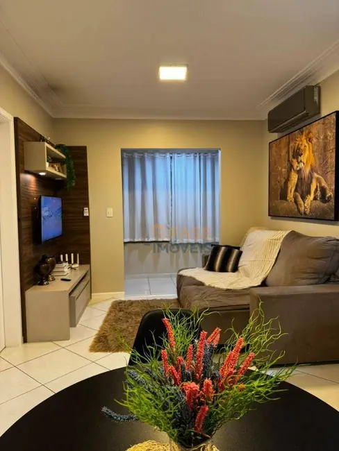 Foto 8 de Apartamento com 3 quartos à venda, 80m2 em Centro, Criciuma - SC