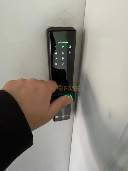 Foto 3 de Apartamento com 3 quartos à venda, 80m2 em Centro, Criciuma - SC