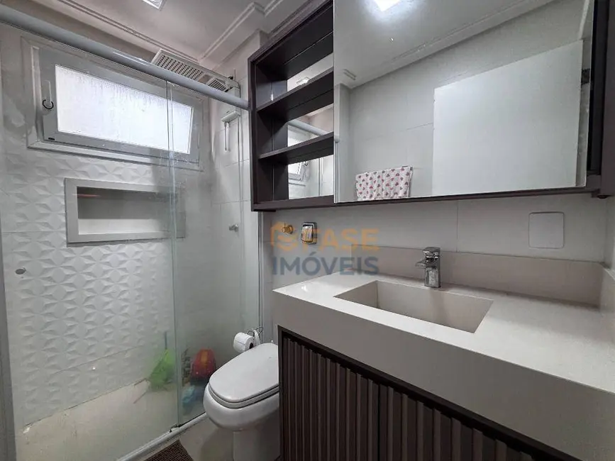 Foto 5 de Apartamento com 2 quartos à venda, 60m2 em Centro, Criciuma - SC