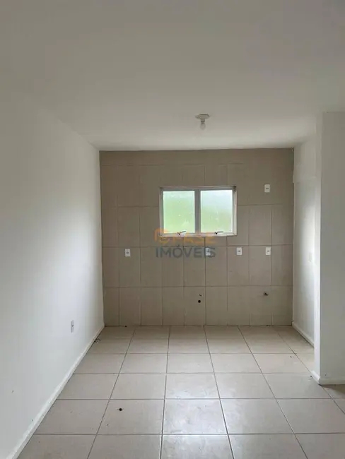 Foto 5 de Casa de Condomínio com 3 quartos à venda, 86m2 em Laranjinha, Criciuma - SC