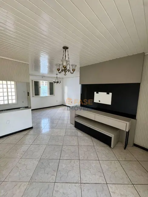 Foto 5 de Casa com 3 quartos à venda, 426m2 em Ceará, Criciuma - SC