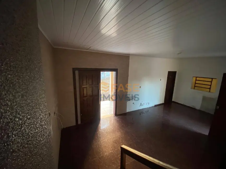 Foto 9 de Casa à venda, 495m2 em Laranjinha, Criciuma - SC