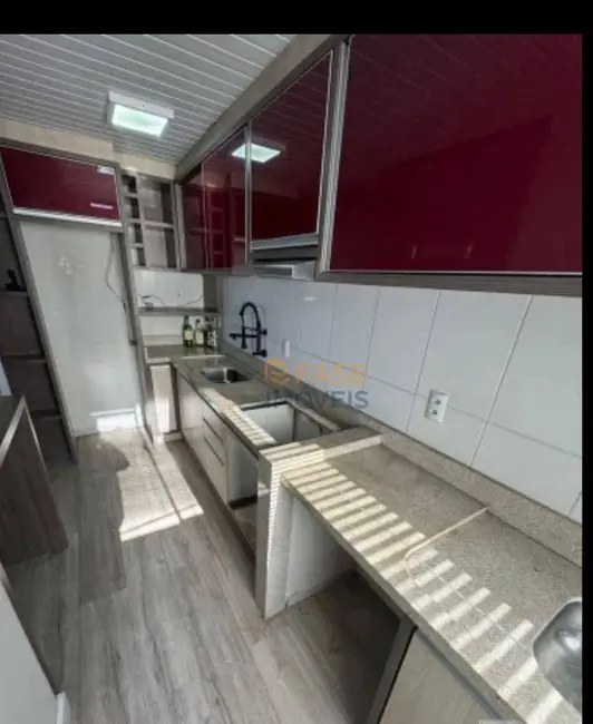 Foto 4 de Apartamento com 3 quartos à venda, 65m2 em Morro Da Fumaca - SC