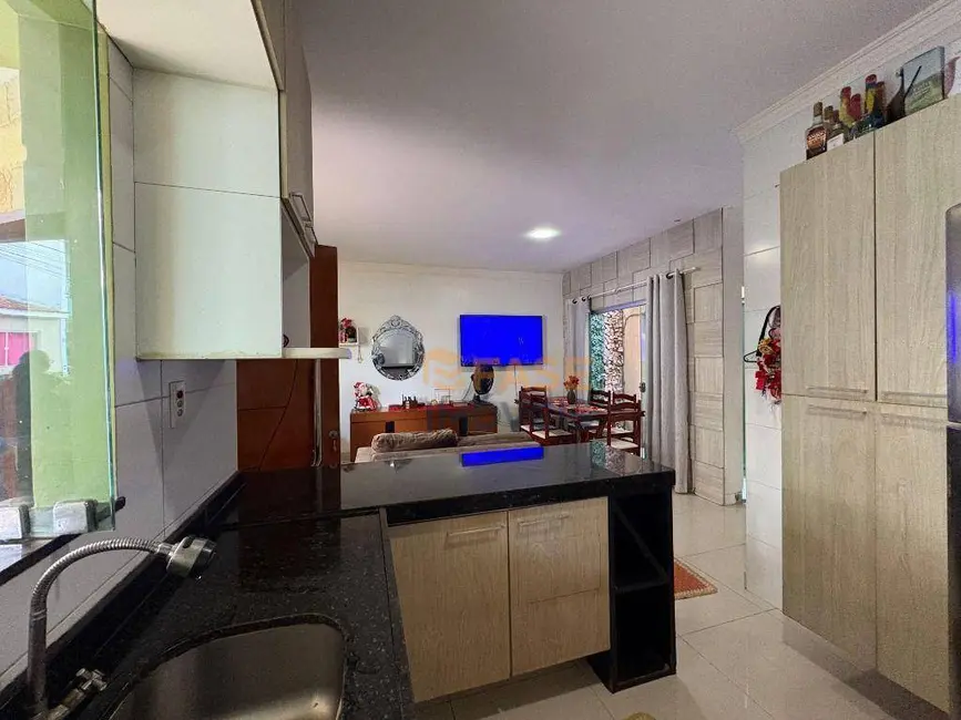 Foto 2 de Casa de Condomínio com 3 quartos à venda, 160m2 em Coqueiro, Belem - PA