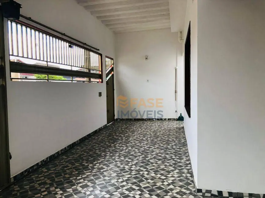 Casa com 4 quartos à venda, 200m2 em Cidade Nova, Ananindeua - PA - imagem 5 Foto 5 de Casa com 4 quartos à venda, 200m2 em Cidade Nova, Ananindeua - PA