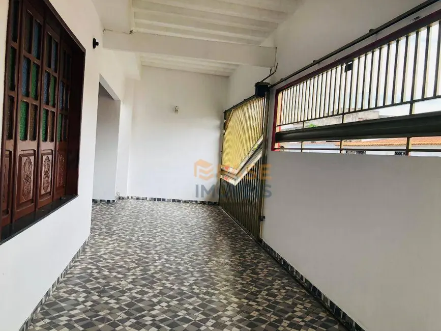 Casa com 4 quartos à venda, 200m2 em Cidade Nova, Ananindeua - PA - imagem 4 Foto 4 de Casa com 4 quartos à venda, 200m2 em Cidade Nova, Ananindeua - PA