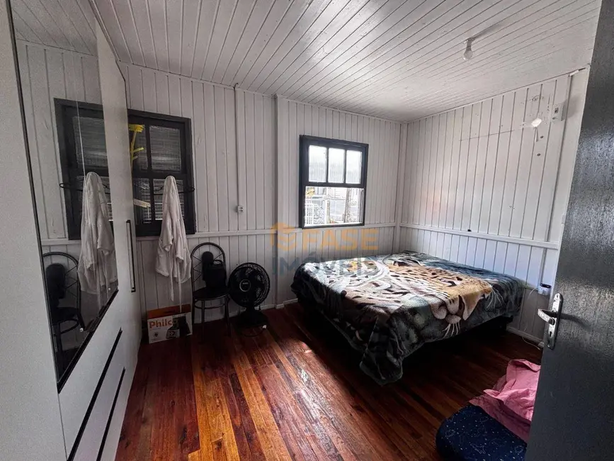 Foto 9 de Casa com 2 quartos à venda, 336m2 em Laranjinha, Criciuma - SC