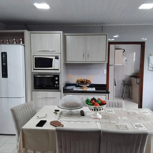 Foto 7 de Casa com 2 quartos à venda, 947m2 em Icara - SC